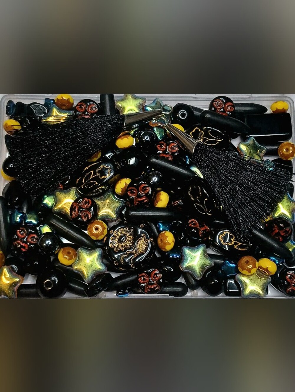 Glass beads for jewelry-making 120pcs holiday beads